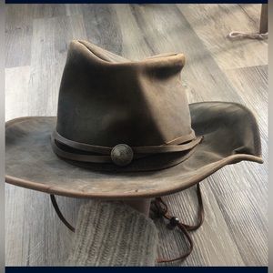 Henschel Leather Hat, Weekend Walker NWT